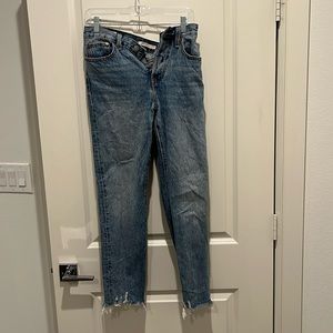 Levi wedgie fray ankle blue jeans